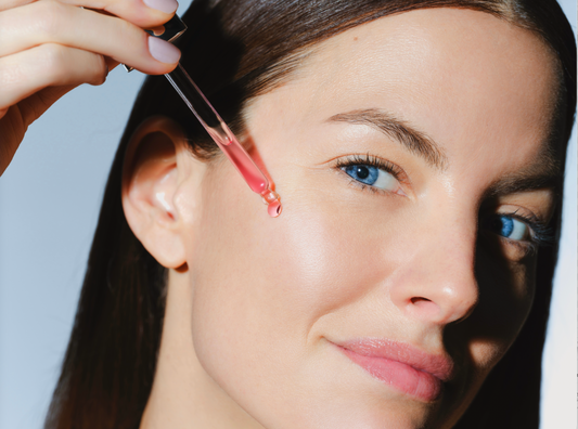 Was präsentiert Jugendlichkeit besser als eine strahlende Haut?